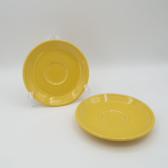 Pair of Fiesta Homer Laughlin USA Sunflower Yellow Cups and Saucers - Picture 10 of 13